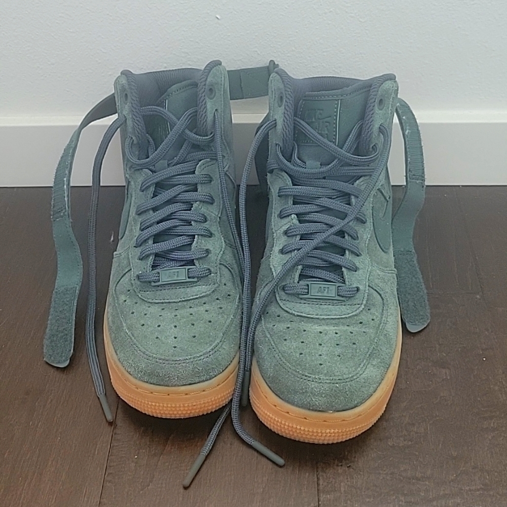 Nike AirForce1 High Top